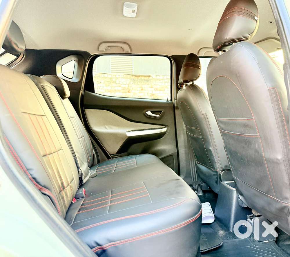 Nissan Magnite 1.0 Xv Turbo Cvt, 2022, Petrol
