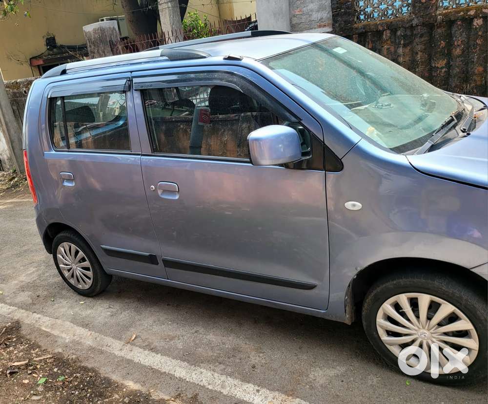 Maruti Suzuki Wagon R 1.0 Vxi Plus (o) Amt, 2011, Petrol