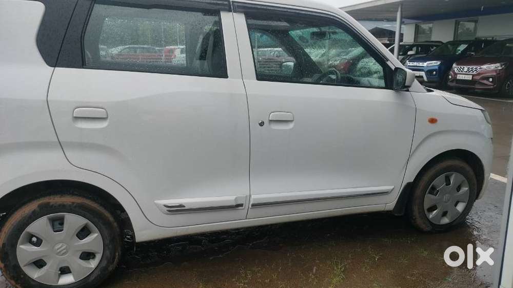Maruti Suzuki Wagon R Vxi Amt1.2, 2021, Petrol
