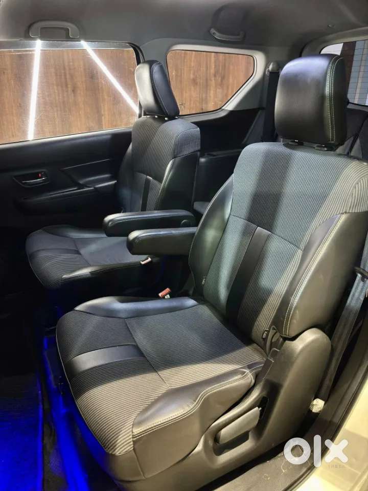 Maruti Suzuki Xl6 1.5 Alpha Mt, 2020, Petrol