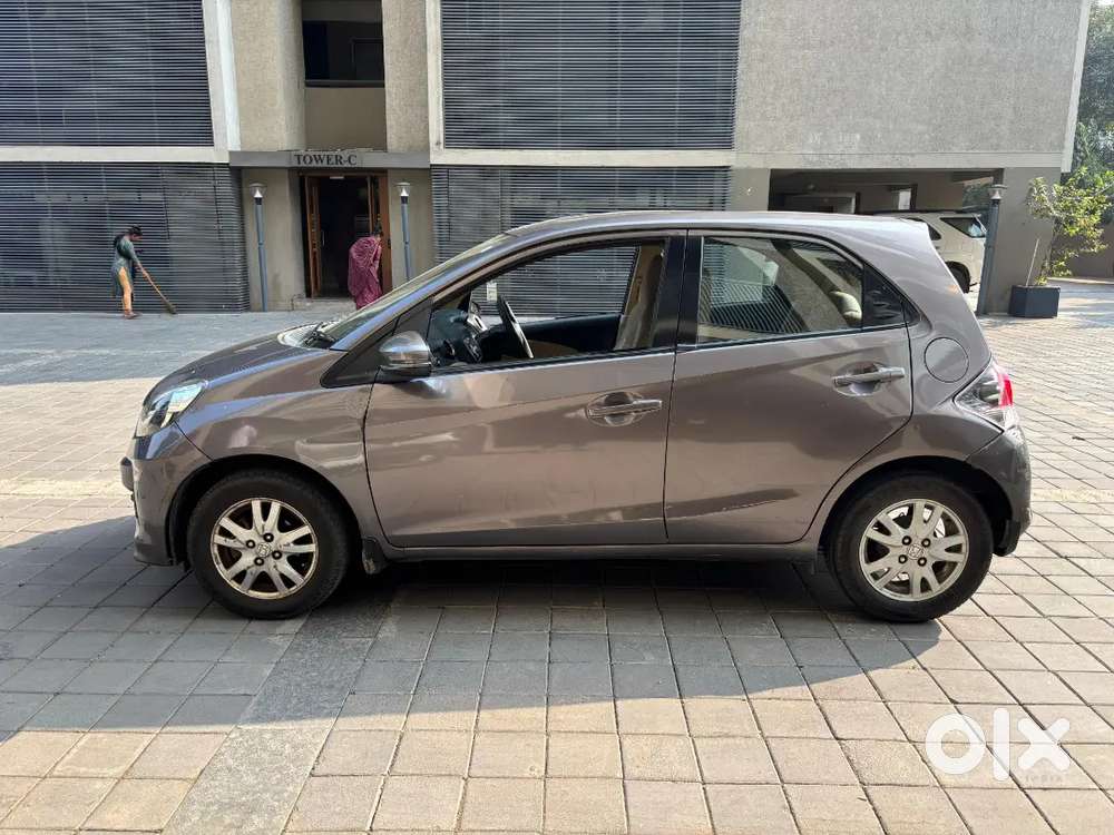 Honda Brio Vx Petrol 2015
