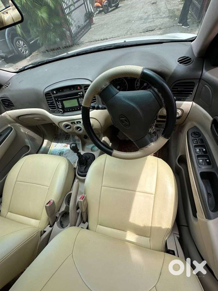 Hyundai Verna Vtvt 1.6 Sx, 2009, Petrol