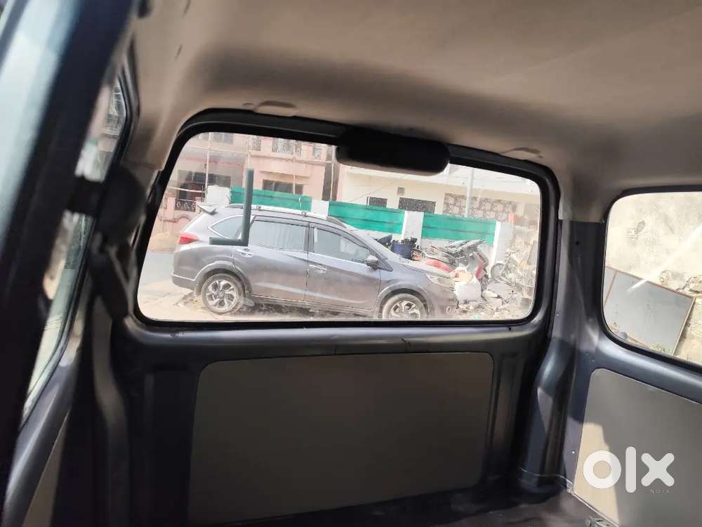 Maruti Suzuki Eeco 2010 Petrol Well Maintained