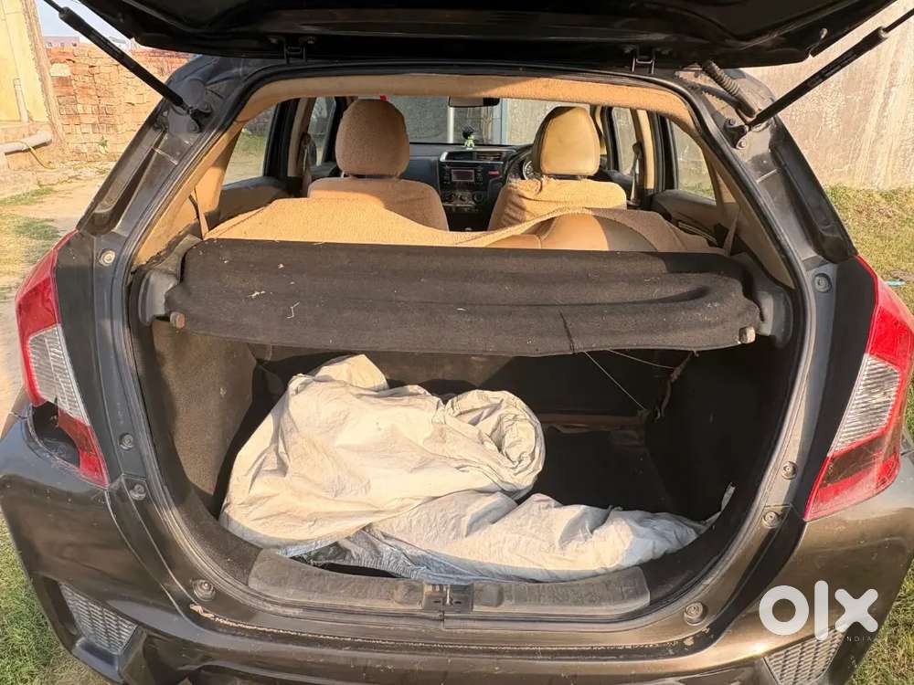 Honda Jazz 2015 Petrol Well Maintained