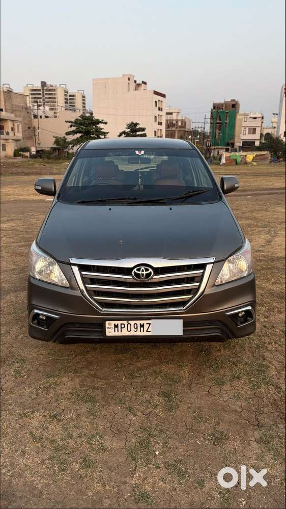 Toyota Innova 2.5 V 7 Str, 2011, Diesel
