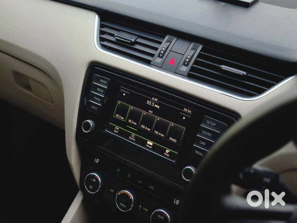 Skoda Octavia 1.8 Elegance Tsi At, 2016, Petrol