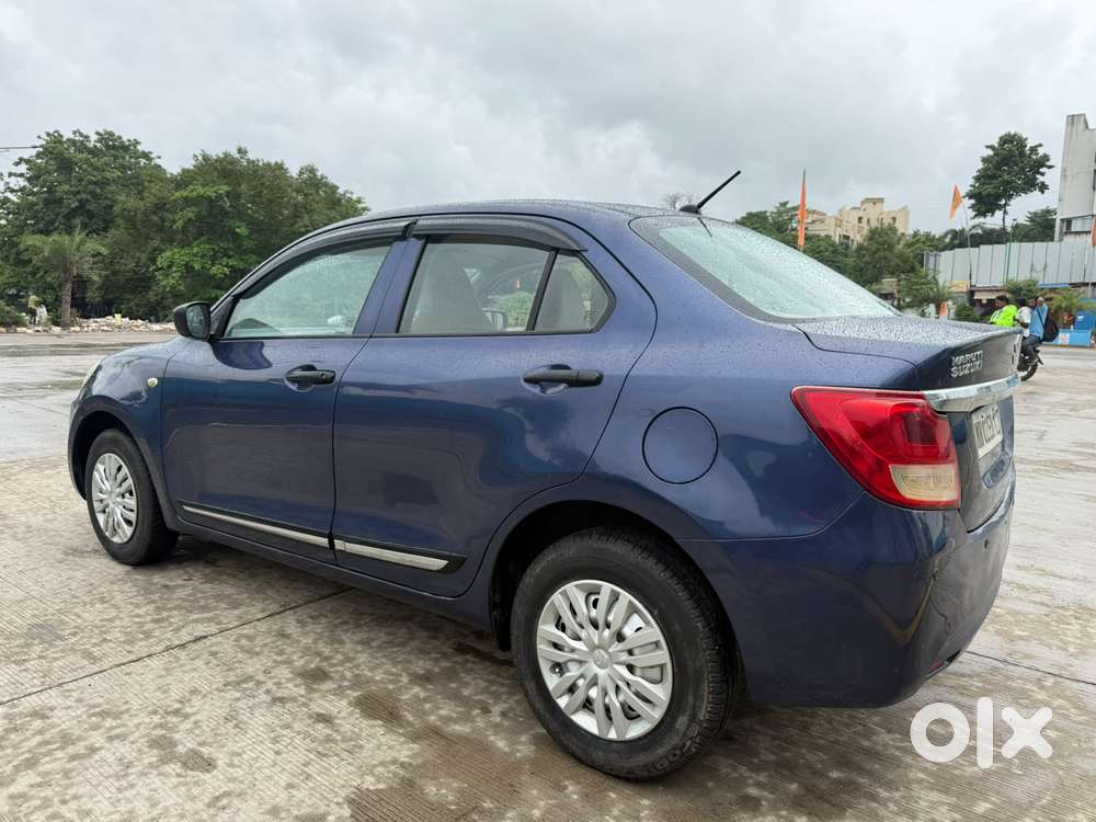 Maruti Suzuki Swift Dzire Vxi Optional, 2017, Petrol