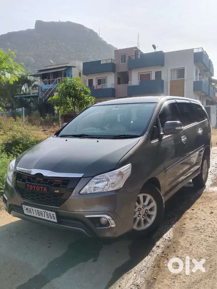 Innova 2.5 V Diesel