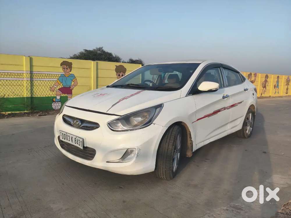 Hyundai Verna 2012 Diesel 140000 Km Driven