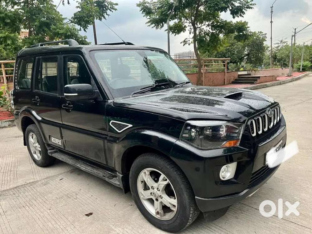 Mahindra Scorpio Diesel 2015 Variant S10