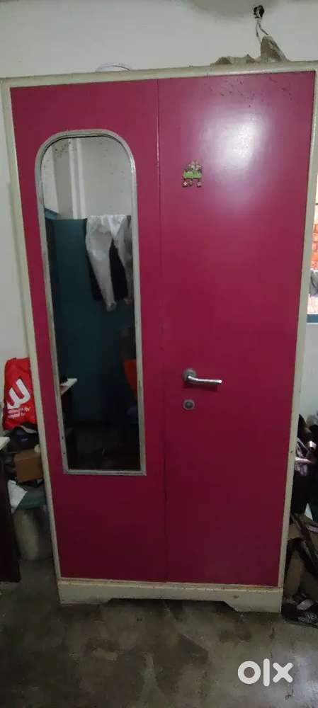 Want to sell good condition almirah