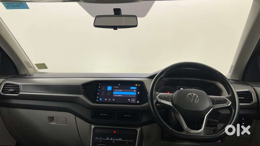 Volkswagen Taigun 1.0 Tsi Highline At, 2022, Petrol
