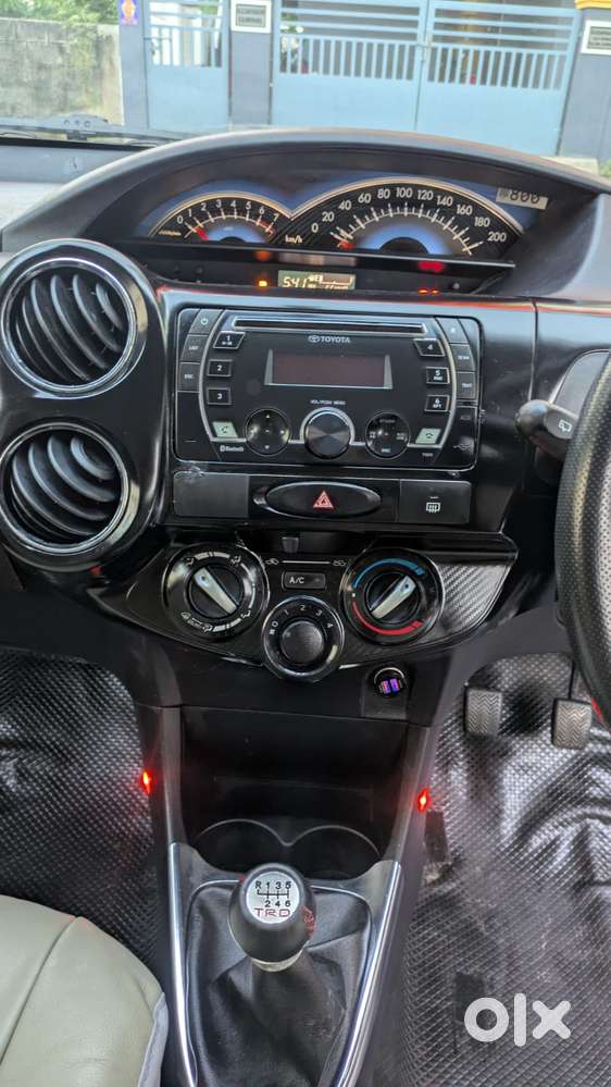 Toyota Etios Cross 1.5l V, 2016, Petrol