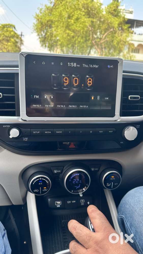Hyundai Venue Diesel 2023(top Model)