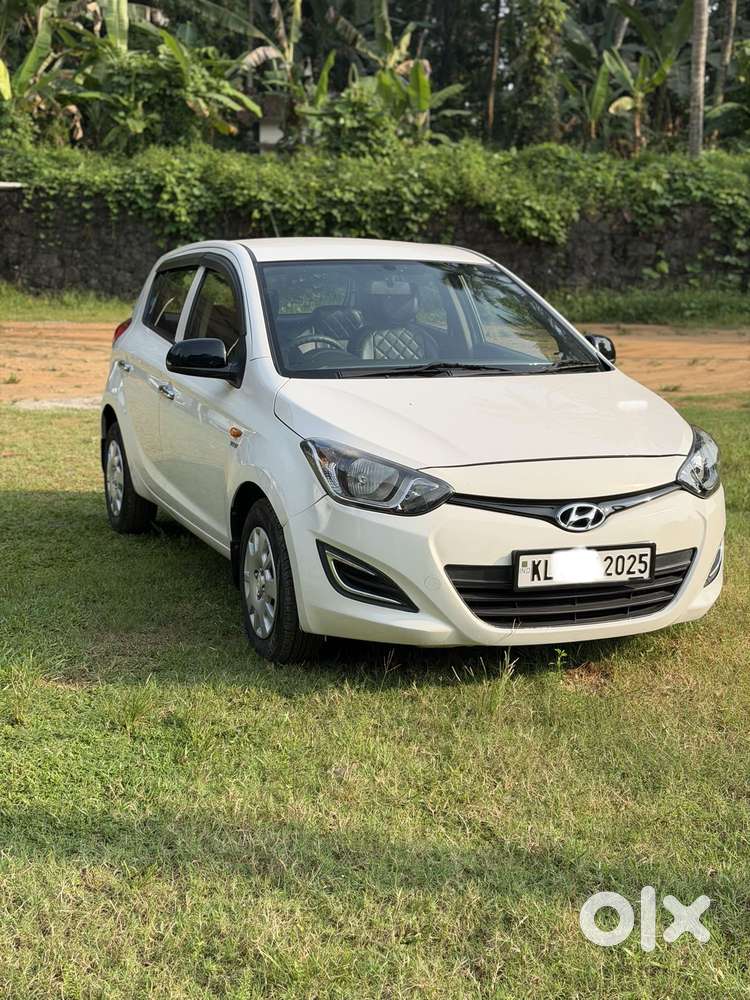 Hyundai I20 Magna 1.2, 2012, Petrol