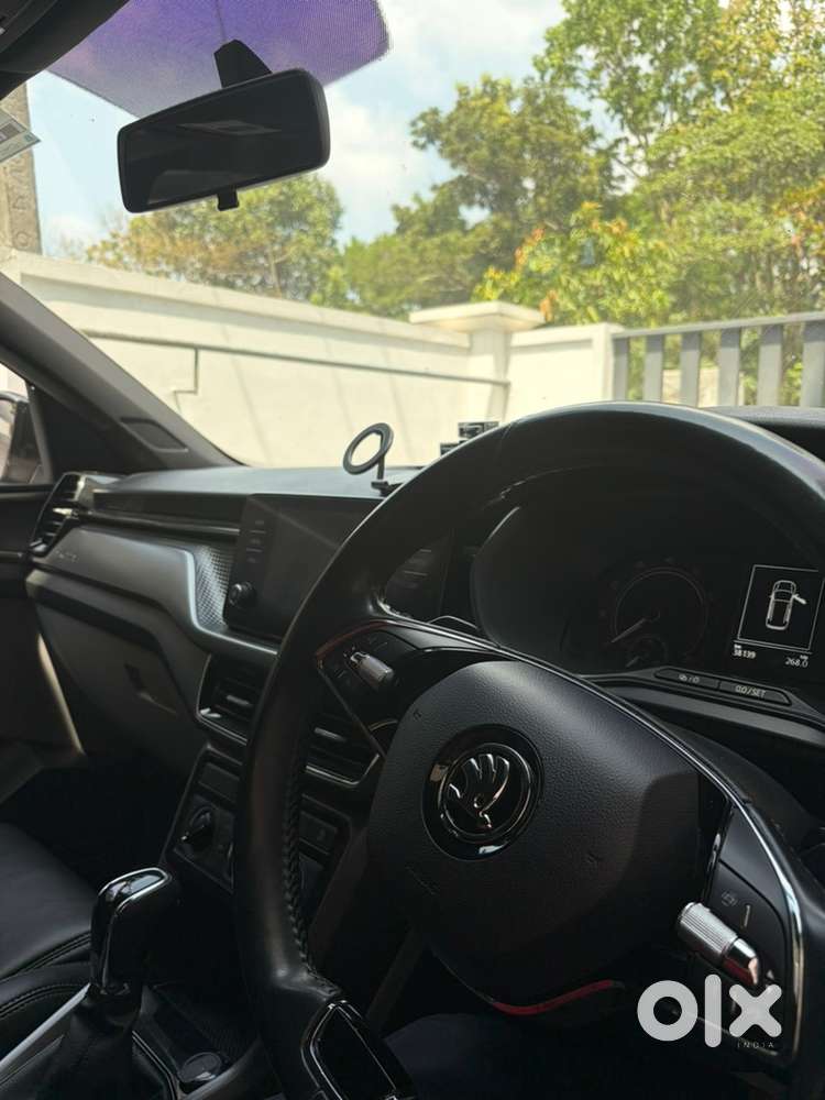 2022 Skoda Ambition 1.0 Tsi At  Pristine Condition  1st Owner