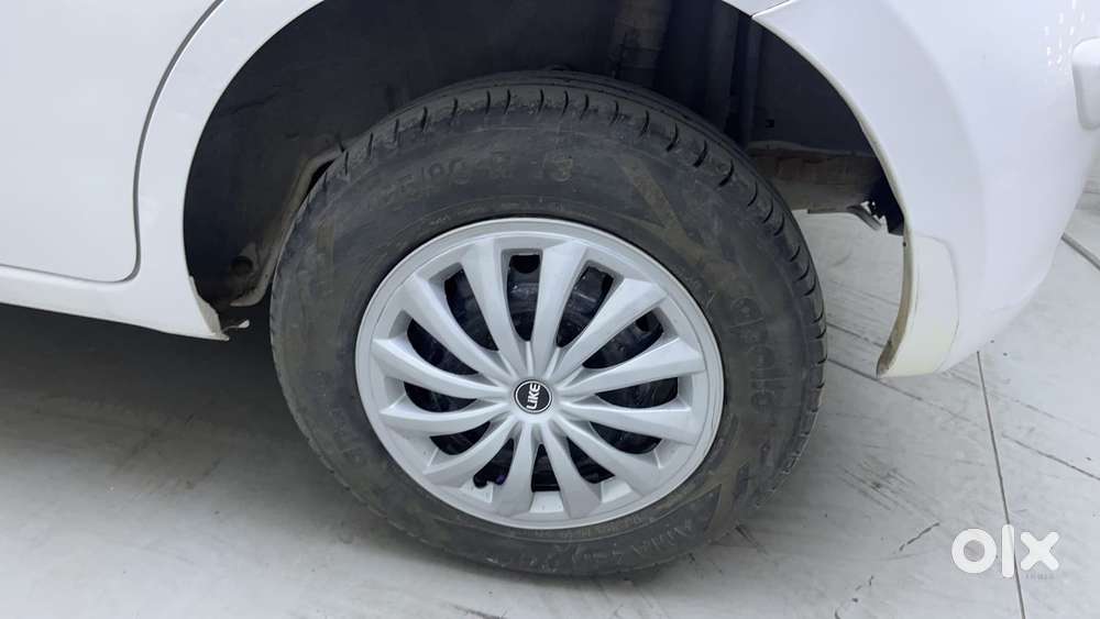 Nissan Micra Active Xv, 2016, Petrol