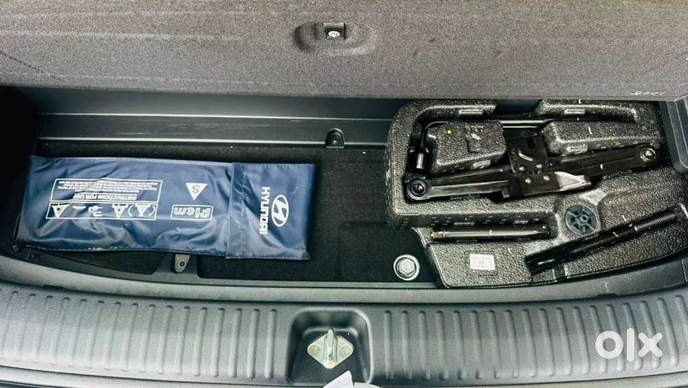 Hyundai Alcazar 2.0 Platinum (o) Petrol At 7 Str, 2022, Petrol