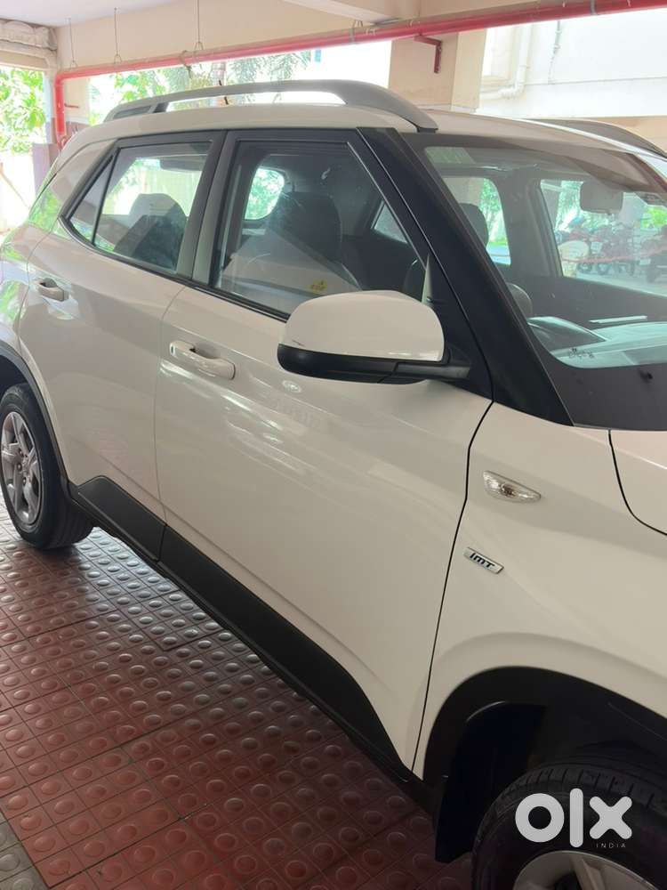 Hyundai Venue 2021 Model - Mint Condition (showroom Track)