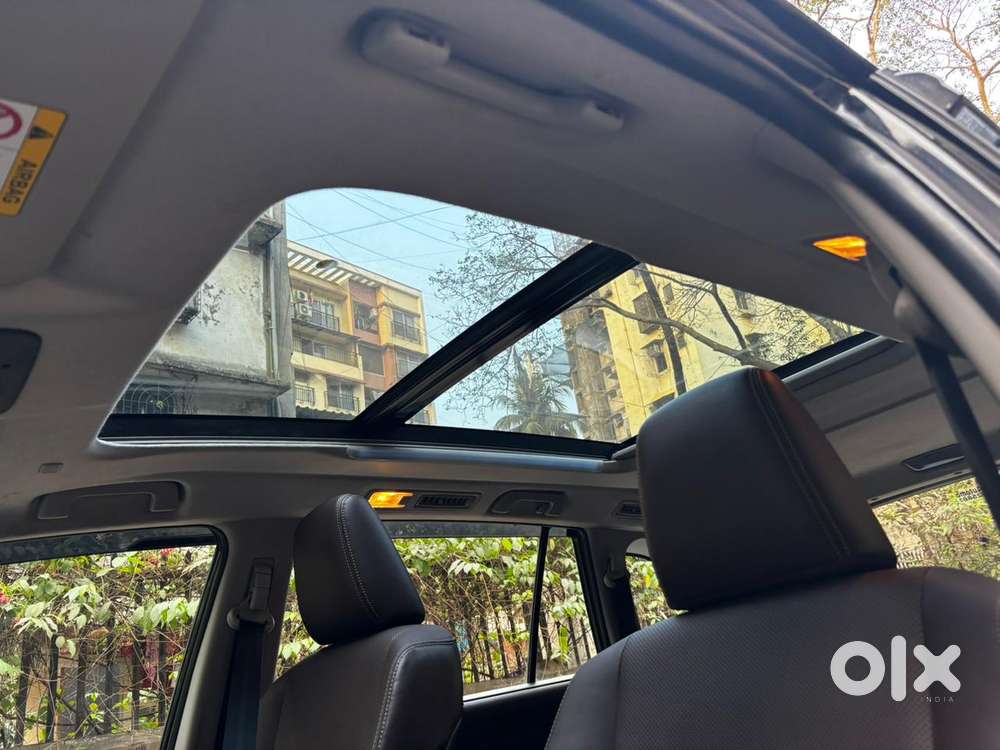 Toyota Innova Hycross 2.0 Zx (o) Hybrid 7 Str, 2023, Petrol