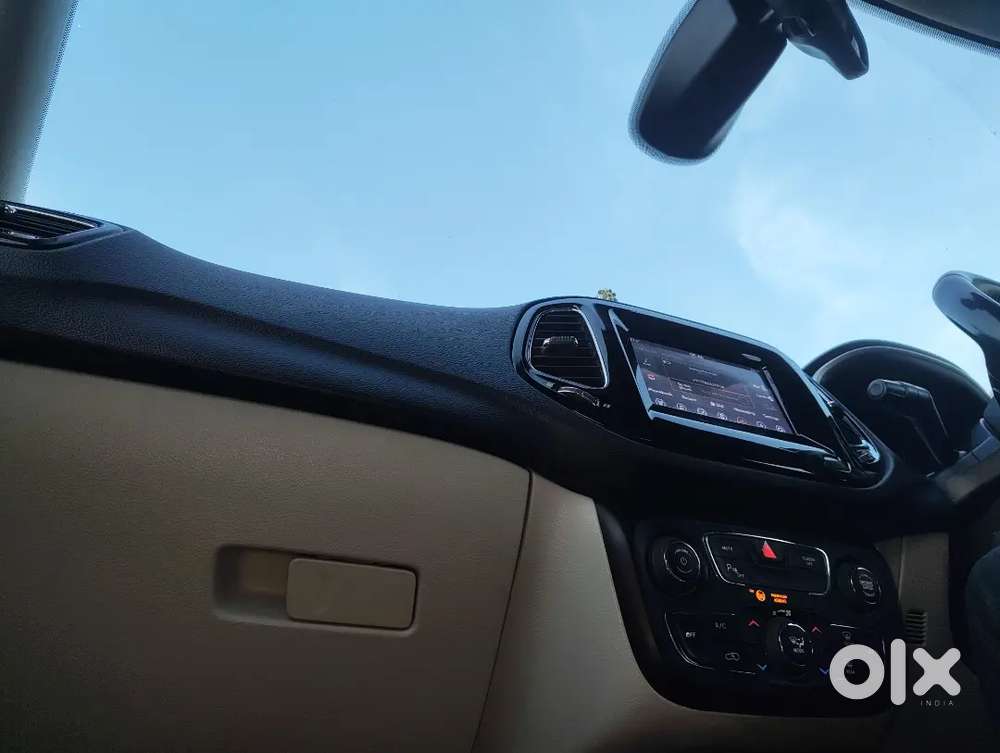 Jeep Compass 2017 Diesel 80000 Km Driven