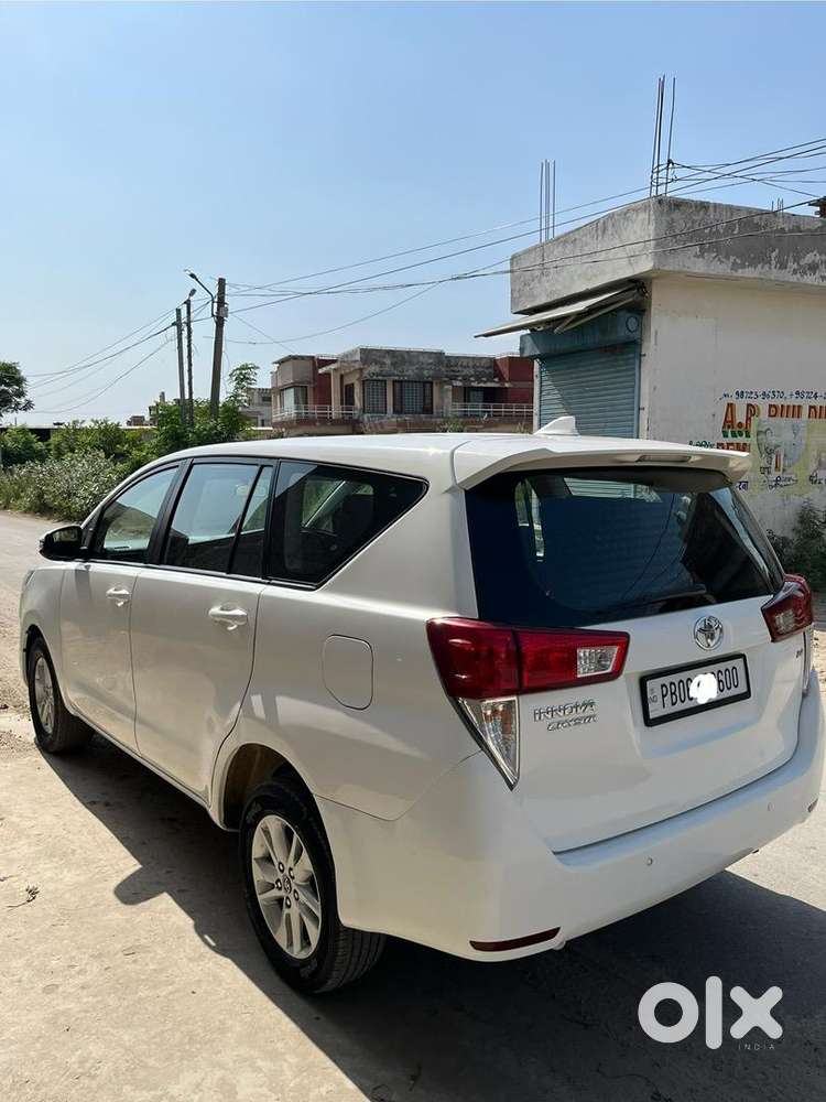 Toyota Innova Crysta 2018 Diesel Well Maintained