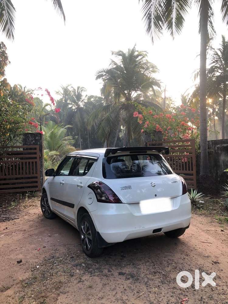 Maruti Suzuki Swift Vxi 2016 | Petrol | Manual | Excellent Condition