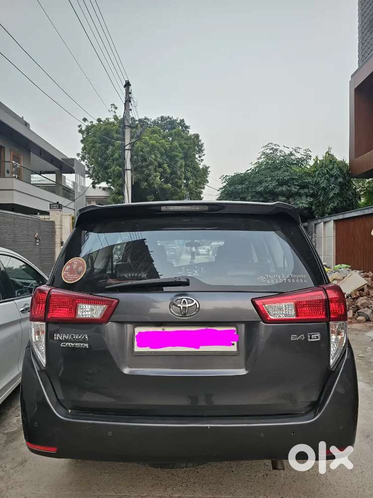 Toyota Innova Crysta 2021
