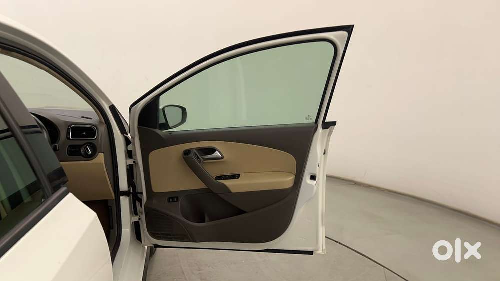Volkswagen Vento Petrol Highline At, 2022, Petrol