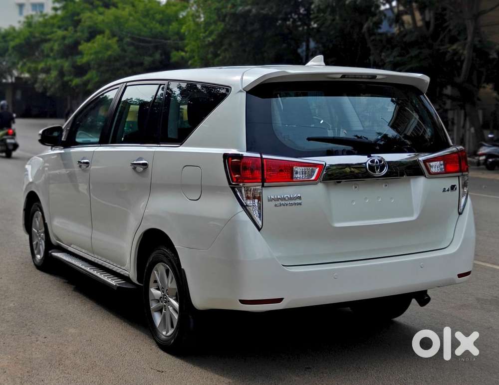 Toyota Innova Crysta 2.4 V, 2017, Diesel