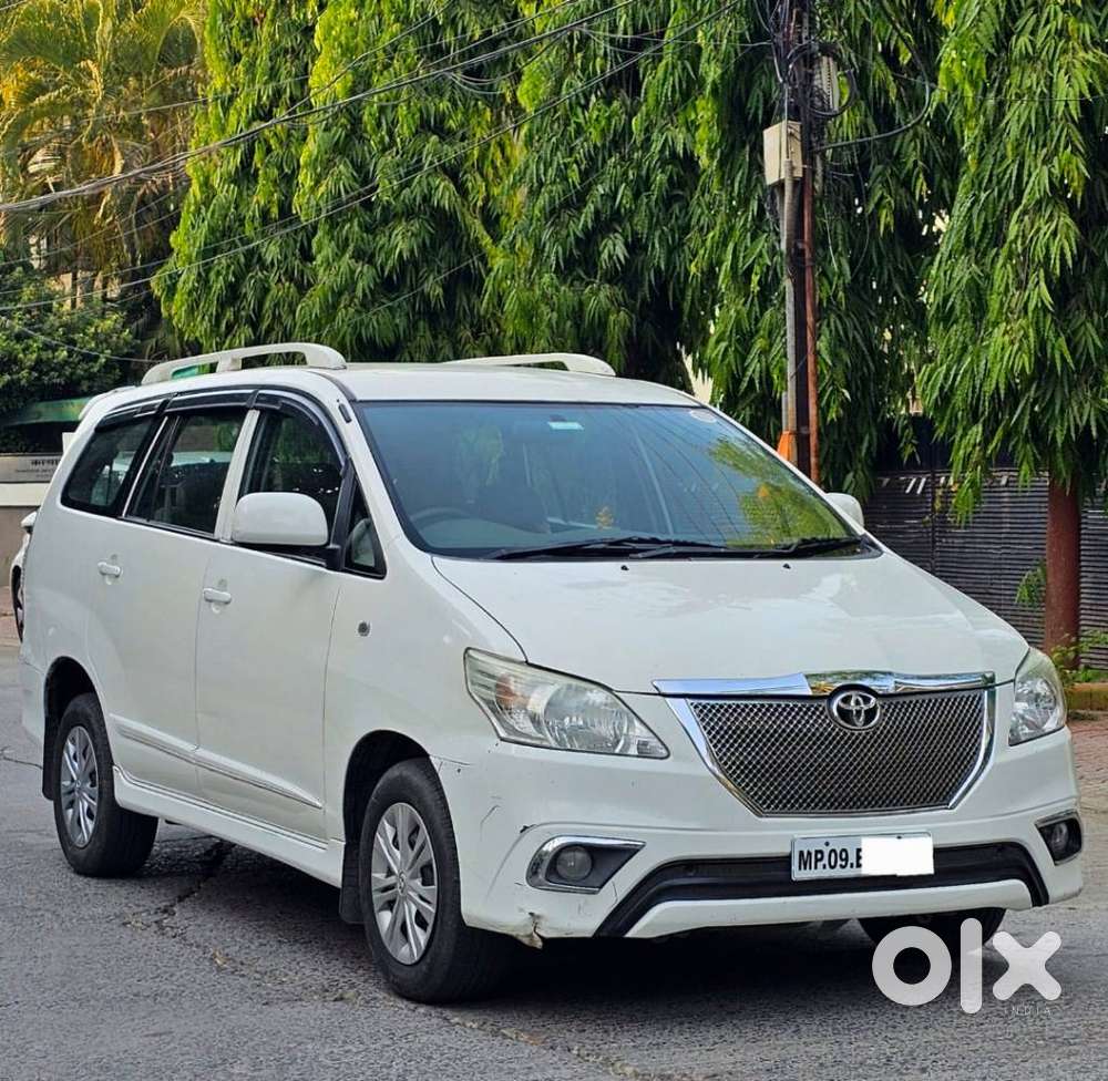 Toyota Innova [2013-2016] 2.5 G2 7 Str, 2015, Diesel