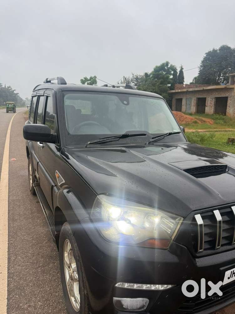 Mahindra Scorpio Diesel Manual 2016