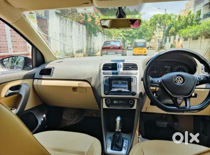 Volkswagen Vento [2015-2017] 1.6 Highline Plus, 2016, Petrol