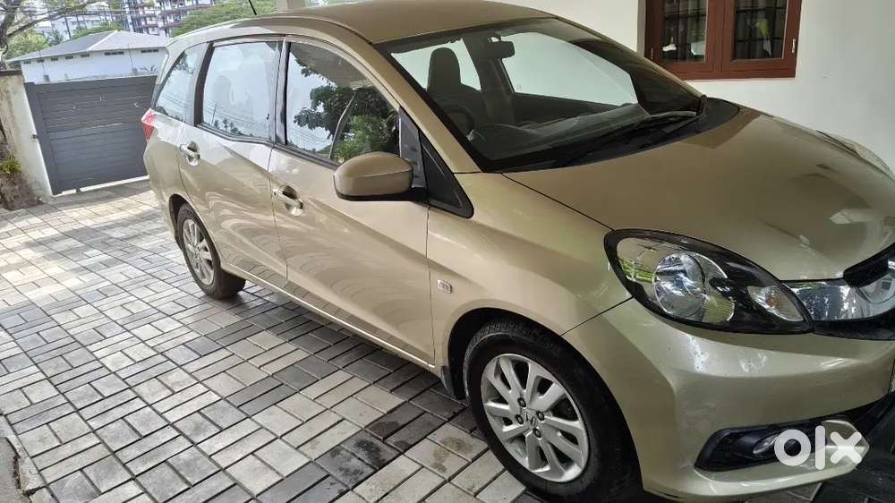 Honda Mobilio 2014 Petrol 24996 Km Driven