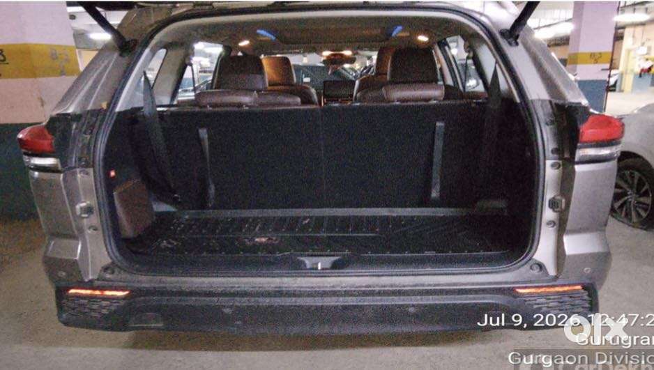 Toyota Innova Hycross 2.0 Zx (o) Hybrid 7 Str, 2025, Cng & Hybrids