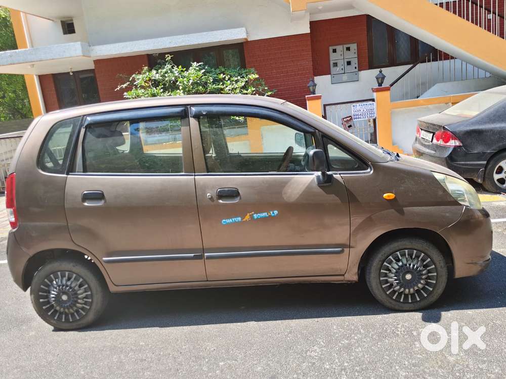 Maruti Suzuki Zen Estilo Vxi Bsiv, 2011, Petrol