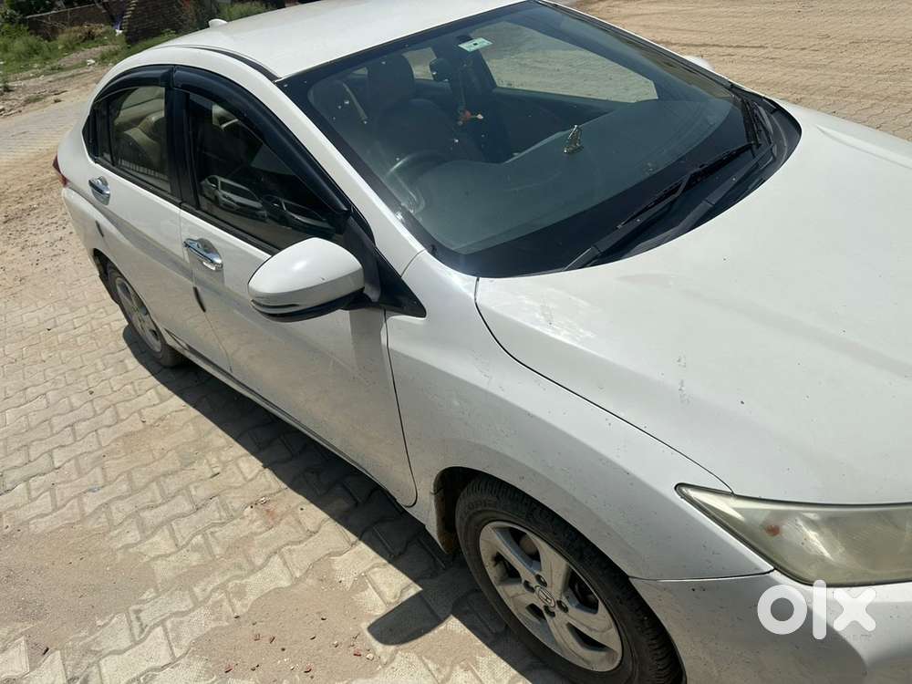 Honda City Elegant 2014