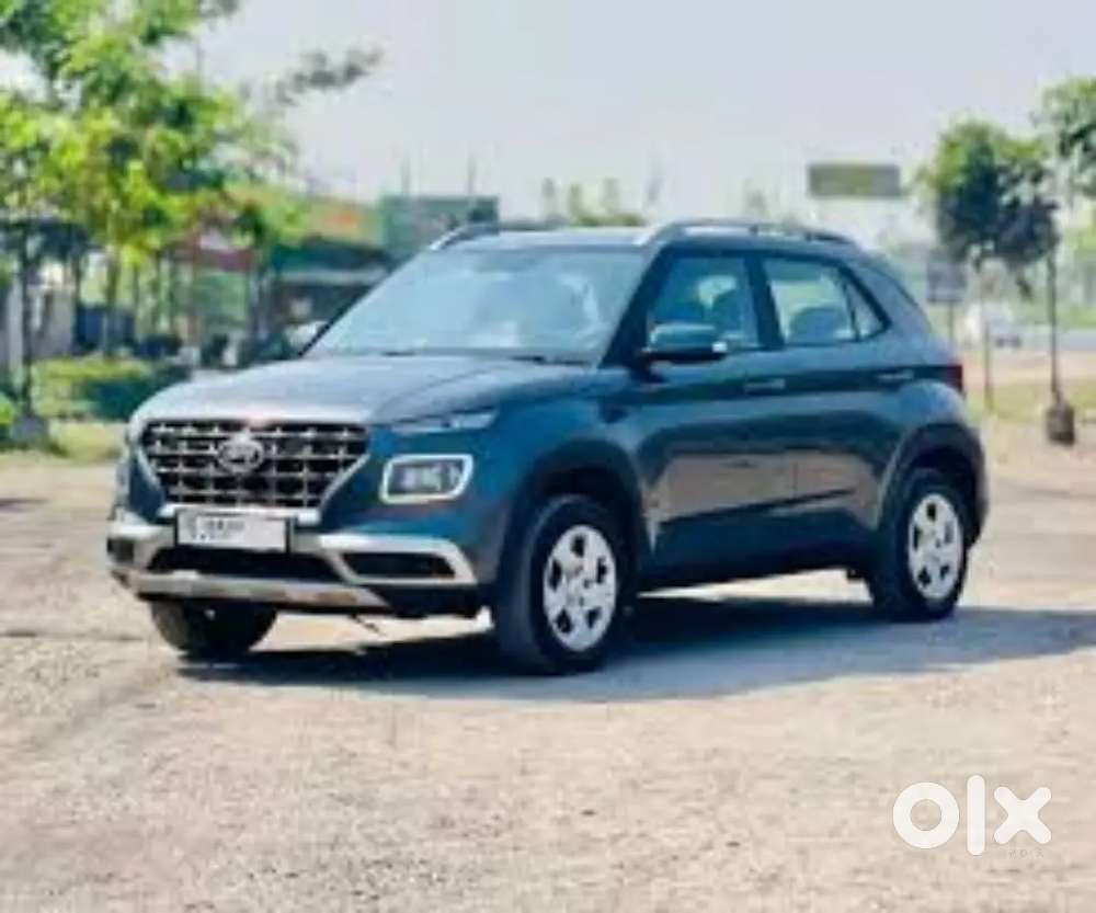 Hyundai Venue Petrol 2021