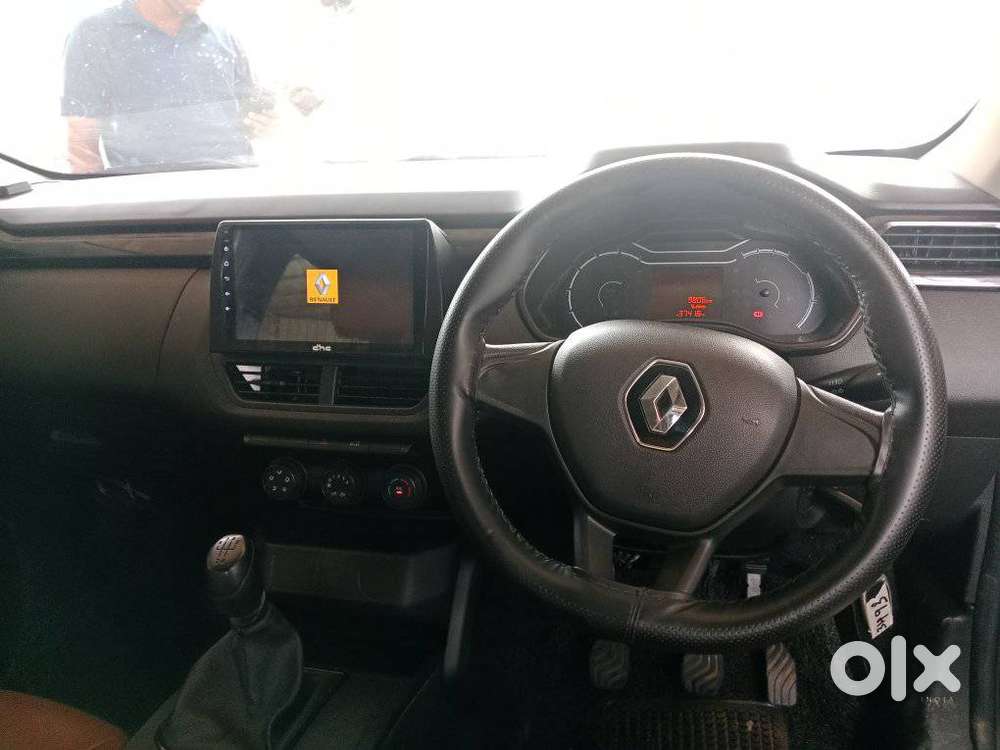 Renault Kiger, 2022, Petrol