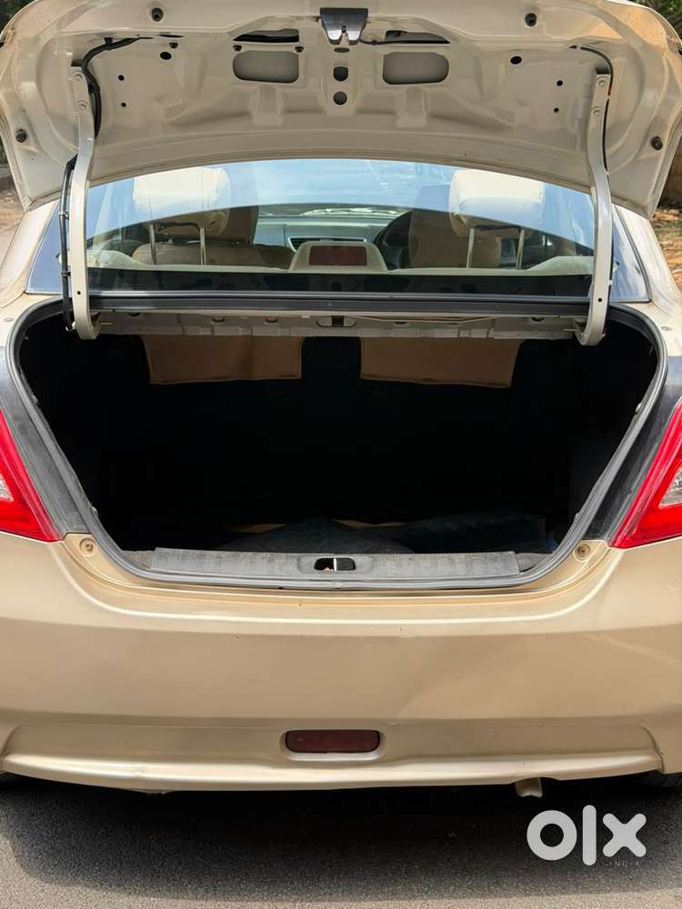 Maruti Suzuki Dzire 1.2 Vxi, 2013, Petrol