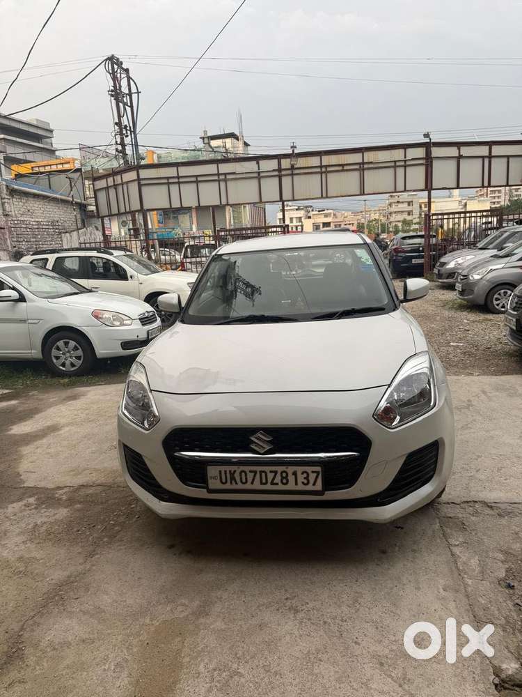 Maruti Suzuki Swift Vvt Vxi, 2021, Petrol