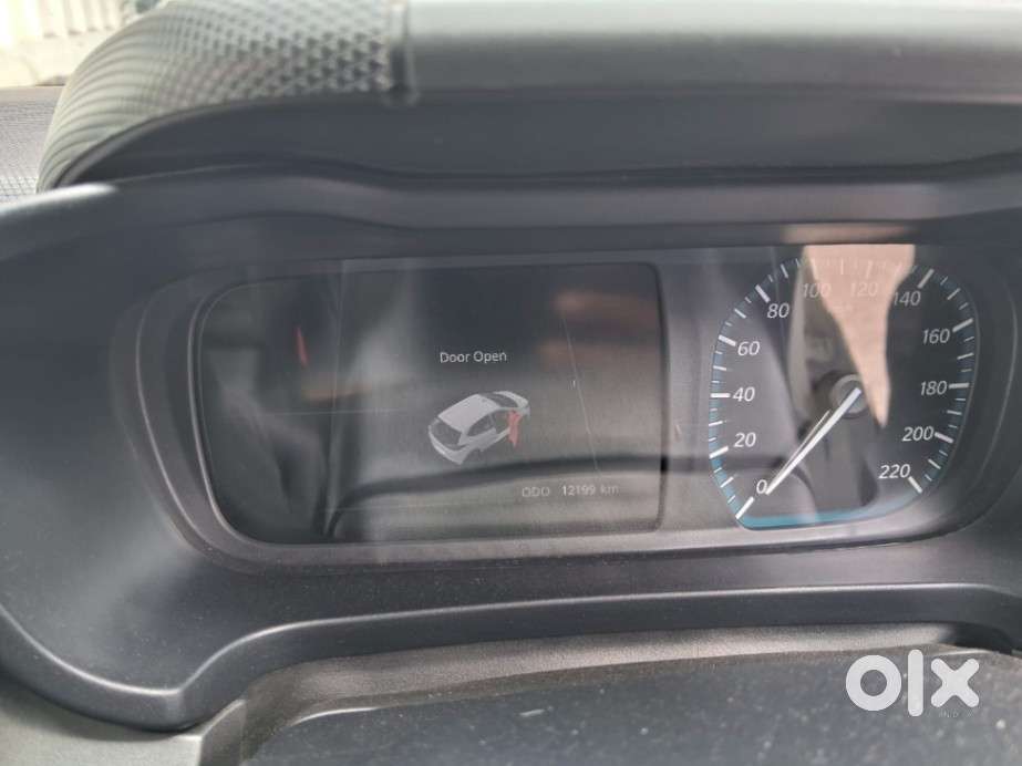 Tata Altroz Xz Plus (o) (s), 2023, Petrol