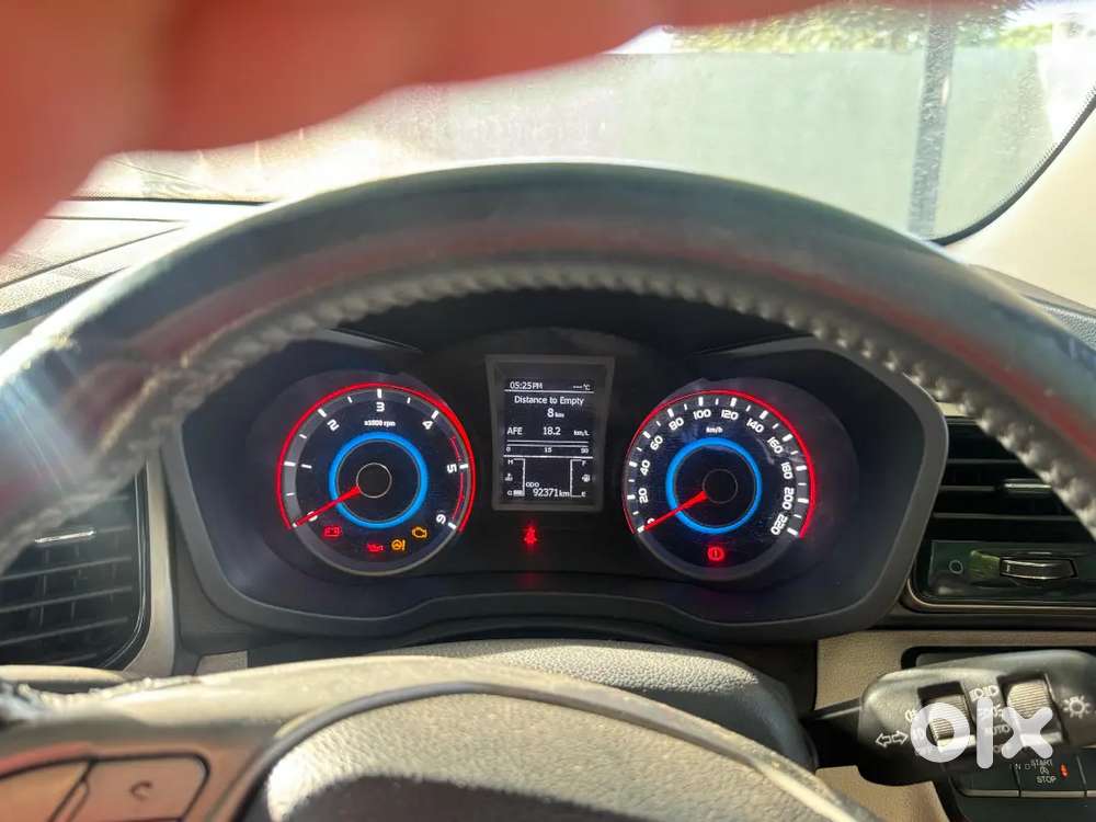Mahindra Xuv300 2019 Diesel 92000 Km Driven