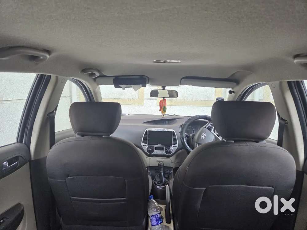 Hyundai I20 Asta Abs 2011 Model