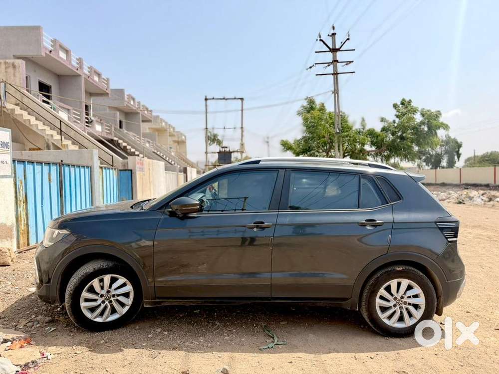 Volkswagen Petrol 2023 Km Driven Top Condition