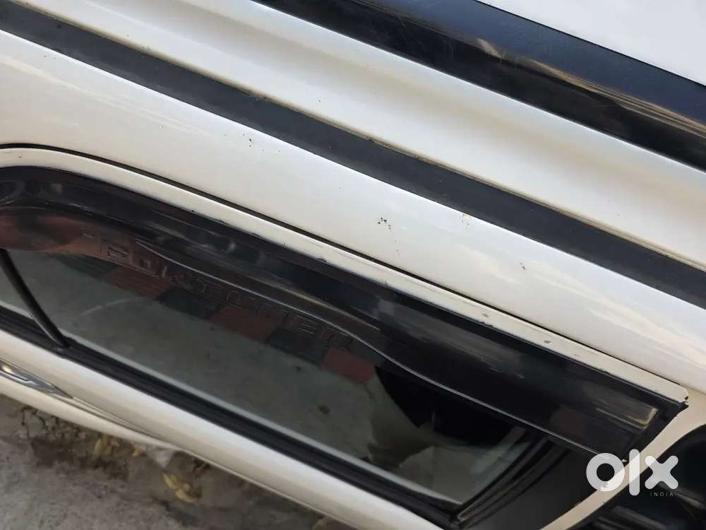 2015 Toyota Fortuner 4x2 Mt