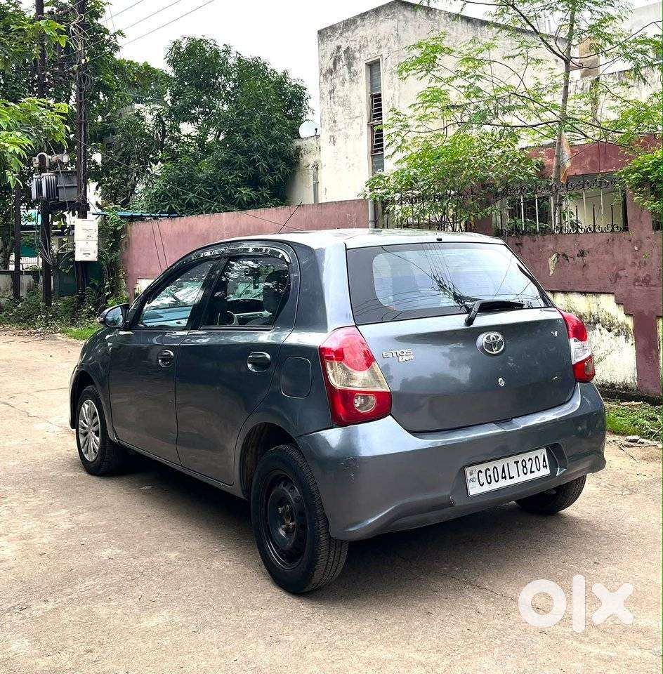 Toyota Etios Liva 1.2 V, 2017, Petrol