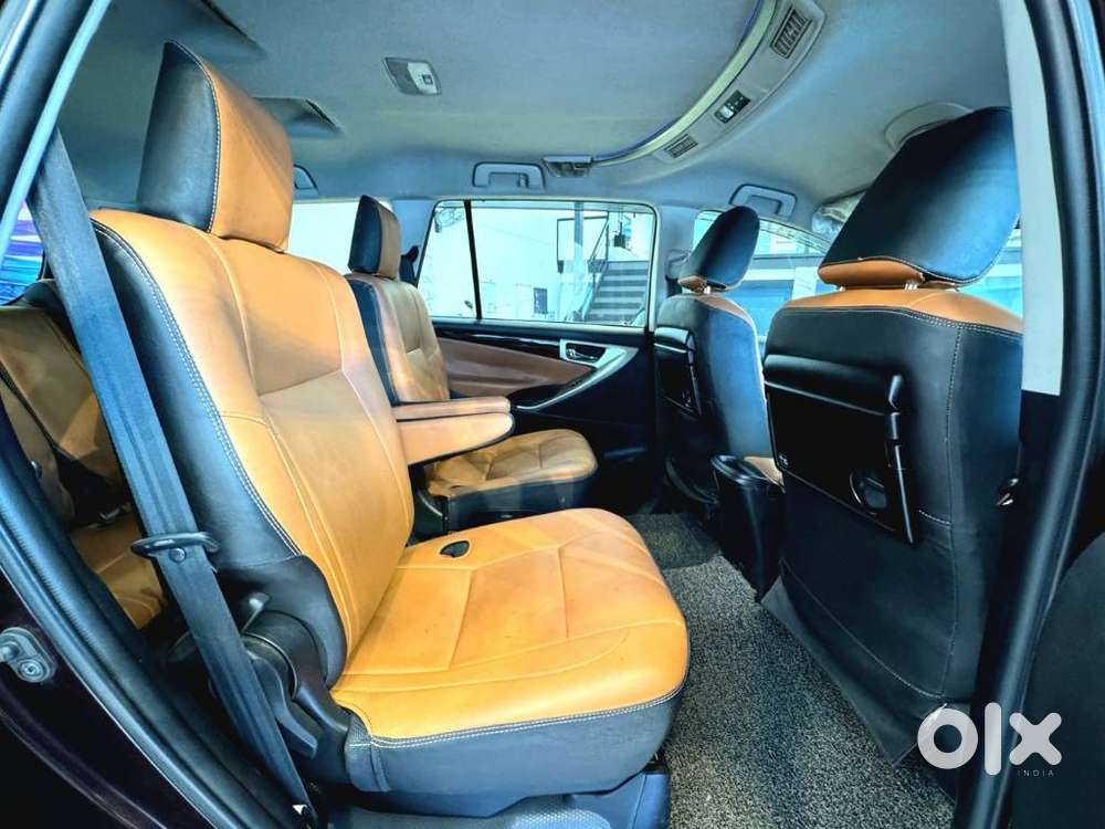 Toyota Innova Crysta 2.4 V 7 Str, 2017, Diesel