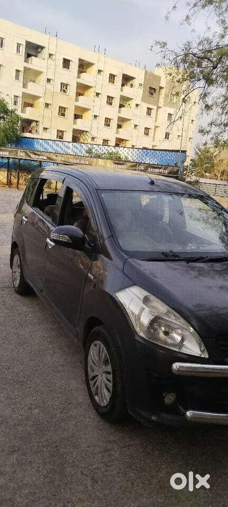 Maruti Suzuki Ertiga 2012