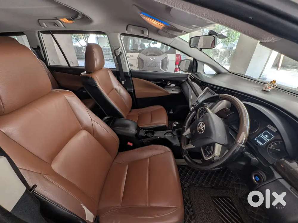 Innova Crysta 2.8z Automatic Well Maintained